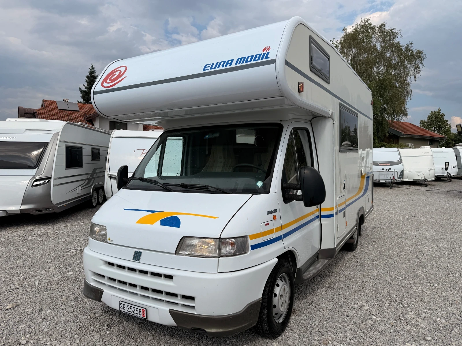 Кемпер Euramobil А 545