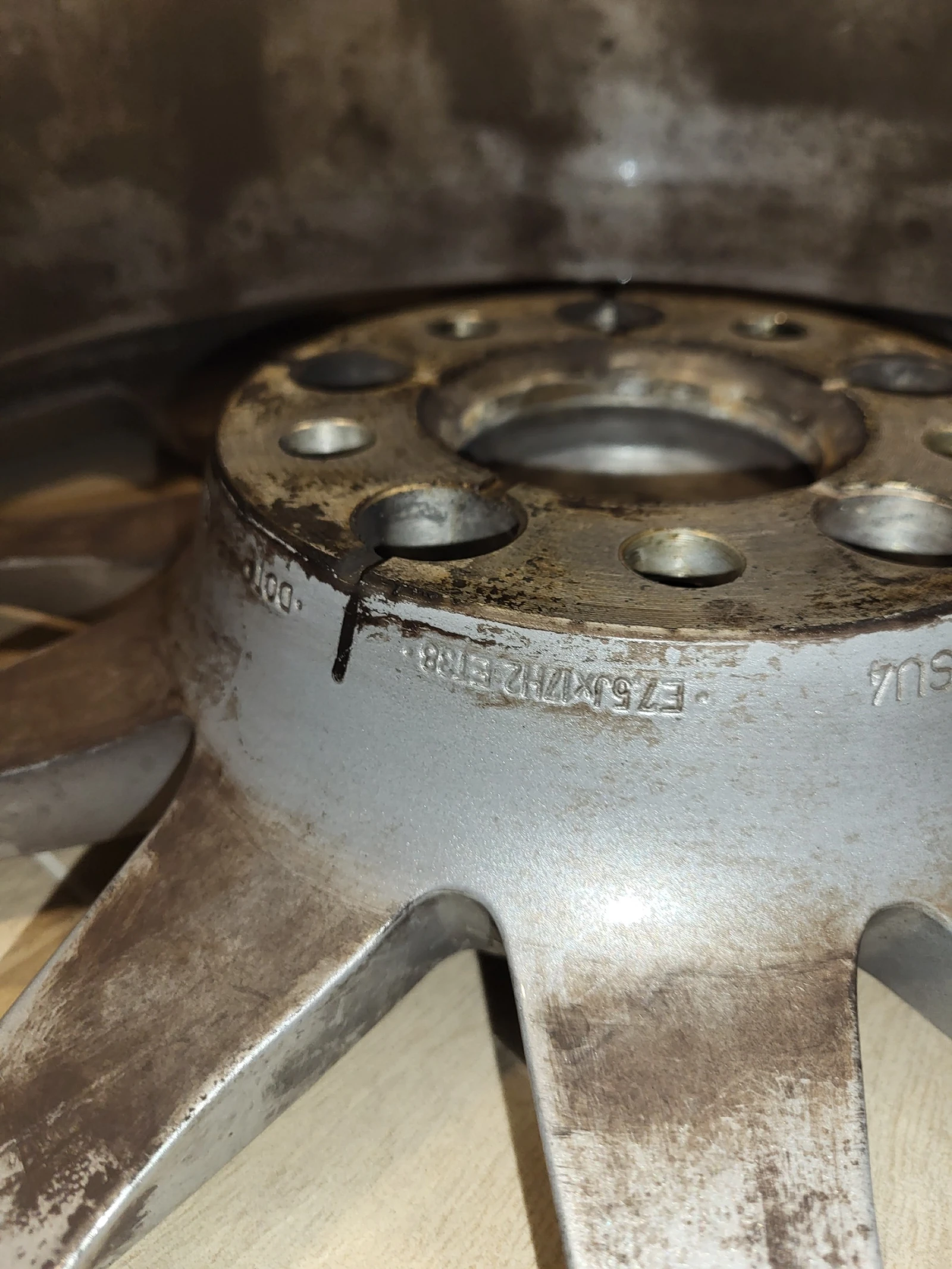 ���� � ������ 225/50R17 �� Audi A4 | Mobile.bg � ����������� 13