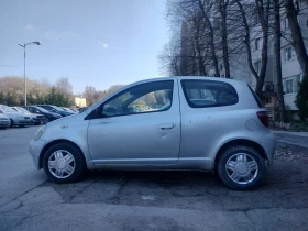 Toyota Yaris 1.0 бензин климатик, снимка 4