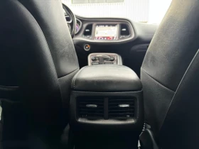 Dodge Challenger SXT* AWD* АвтоКредит* (ЦЕНА ДО БГ) - 23999 € / 46937.96 лв. - 10376057 13