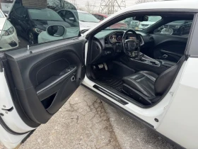 Dodge Challenger SXT* AWD* АвтоКредит* (ЦЕНА ДО БГ) - 23999 € / 46937.96 лв. - 10376057 7
