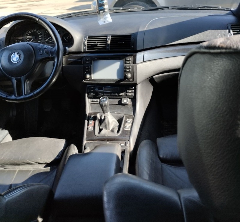 BMW 318 i, снимка 9 - Автомобили и джипове - 44576040