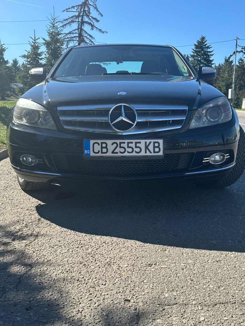 Mercedes-Benz C 220, снимка 3 - Автомобили и джипове - 45627306