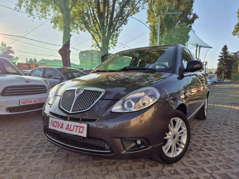 Lancia Ypsilon 1.2i-2012г-FACE LIFT, снимка 1 - Автомобили и джипове - 46898278