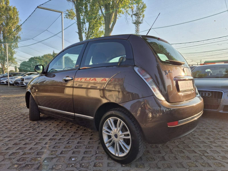 Lancia Ypsilon 1.2i-2012г-FACE LIFT, снимка 2 - Автомобили и джипове - 46898278