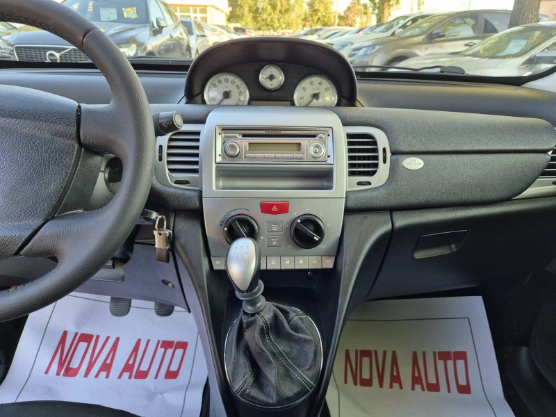 Lancia Ypsilon 1.2i-2012г-FACE LIFT, снимка 10 - Автомобили и джипове - 46898278