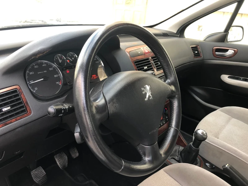 Peugeot 307 1.6i 109k.c. FACE, снимка 16 - Автомобили и джипове - 47003434