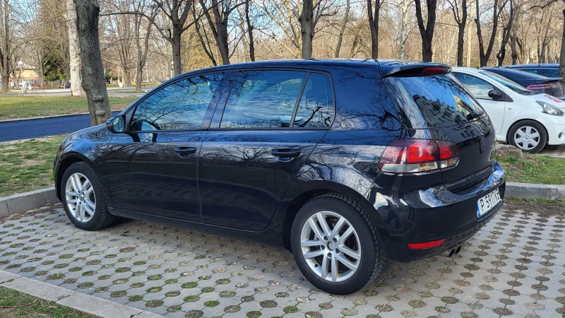 VW Golf, снимка 4 - Автомобили и джипове - 48822228