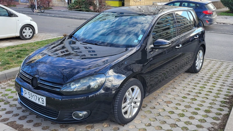 VW Golf, снимка 1 - Автомобили и джипове - 48822228