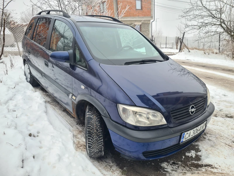 Opel Zafira 2.2 DTL 7 места, снимка 2 - Автомобили и джипове - 48853618