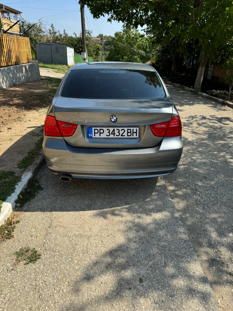 BMW 318 D Facelift , снимка 4 - Автомобили и джипове - 49077084