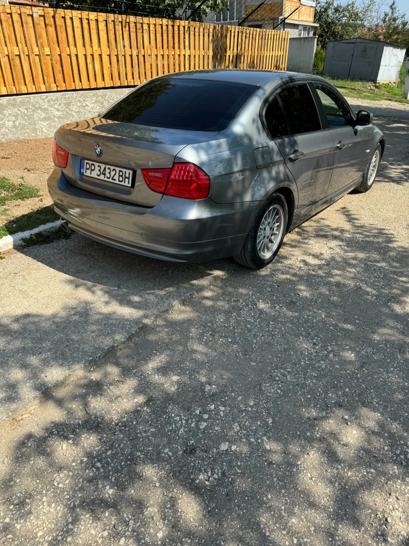 BMW 318 D Facelift , снимка 3 - Автомобили и джипове - 49077084