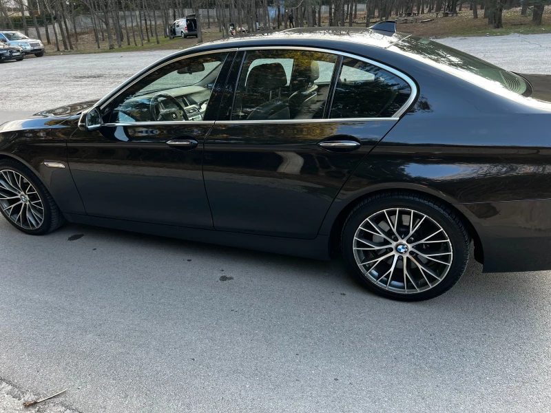 BMW 530 XDrive, снимка 3 - Автомобили и джипове - 49348843