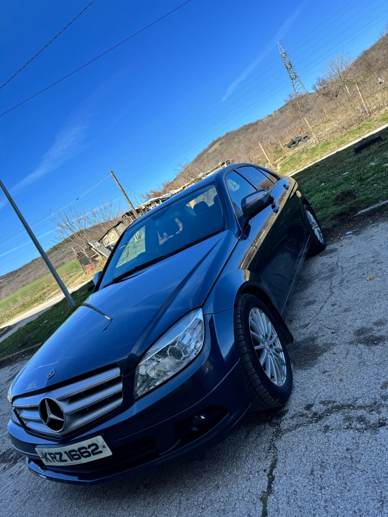 Mercedes-Benz C 200, снимка 2 - Автомобили и джипове - 49412898