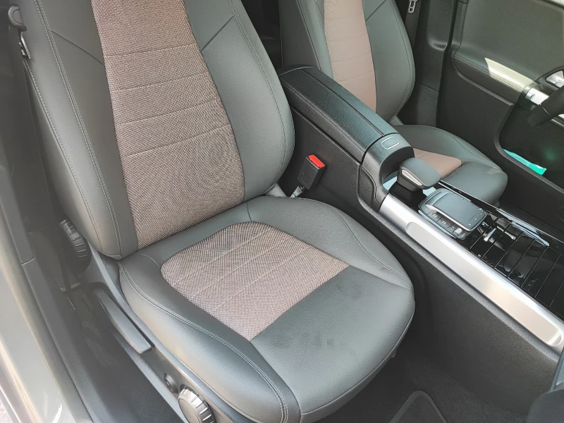 Mercedes-Benz EQB 300/ 4MATIC/ AMG/ FACELIFT, снимка 13 - Автомобили и джипове - 50402334