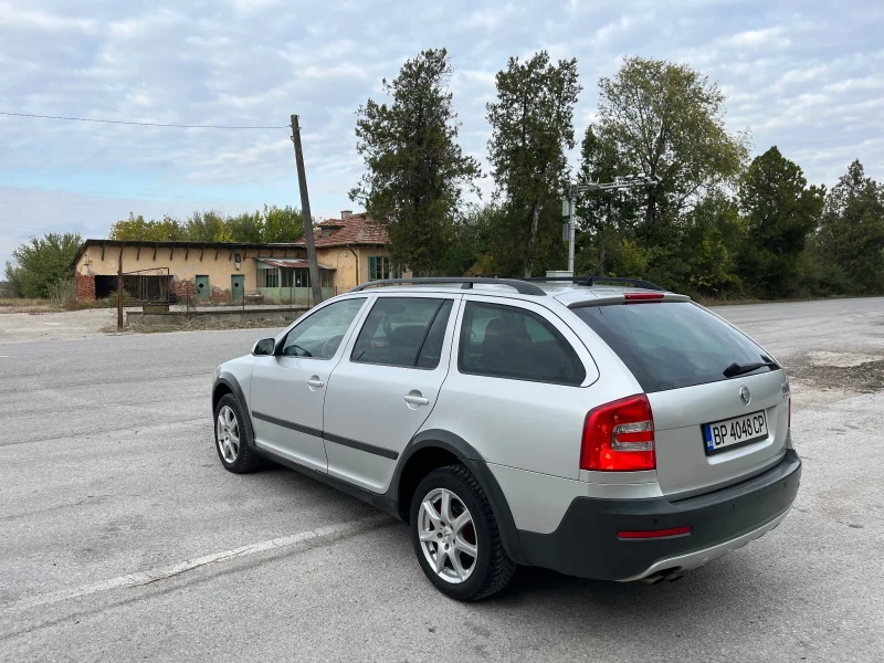 Skoda Octavia 2.0TDI-140-BMM-SCOUT-XENON, снимка 4 - Автомобили и джипове - 52056497