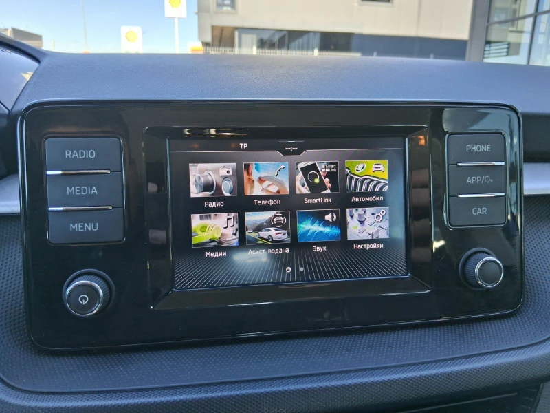 Skoda Fabia AMBITION 1, 0 MPI 48, 00 kW 5-степенна механична, снимка 10 - Автомобили и джипове - 52444367