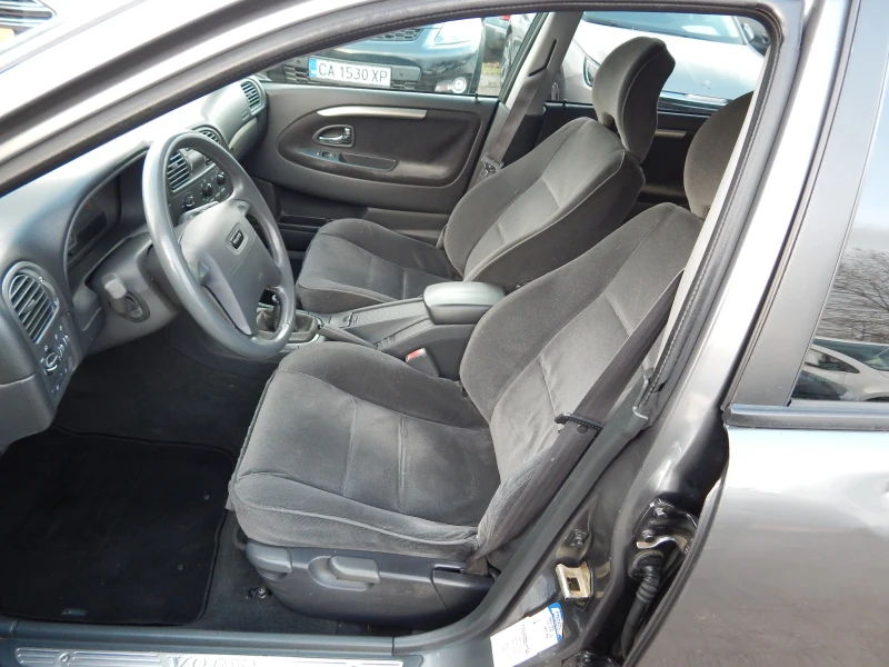 Volvo V40 1.8i* 152000km.* , снимка 10 - Автомобили и джипове - 53180832