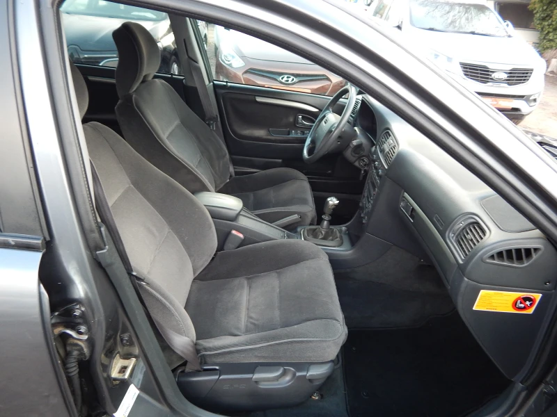 Volvo V40 1.8i* 152000km.* , снимка 16 - Автомобили и джипове - 53180832