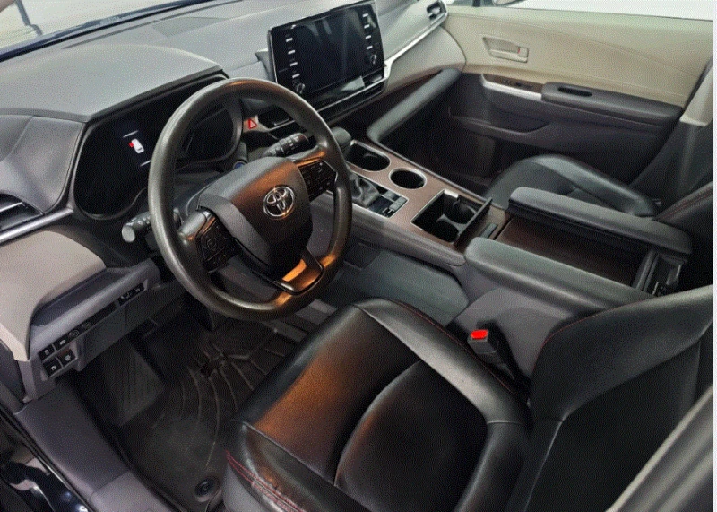 Toyota Sienna, снимка 4 - Автомобили и джипове - 53232205