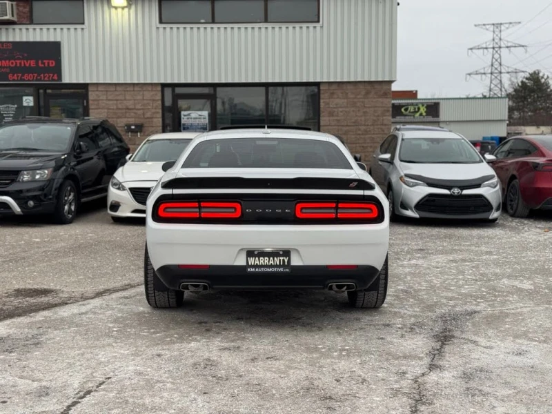 Dodge Challenger SXT* AWD* АвтоКредит* (ЦЕНА ДО БГ), снимка 5 - Автомобили и джипове - 53384906