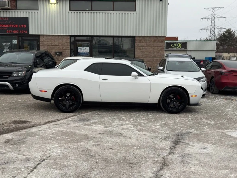 Dodge Challenger SXT* AWD* АвтоКредит* (ЦЕНА ДО БГ), снимка 4 - Автомобили и джипове - 53384906