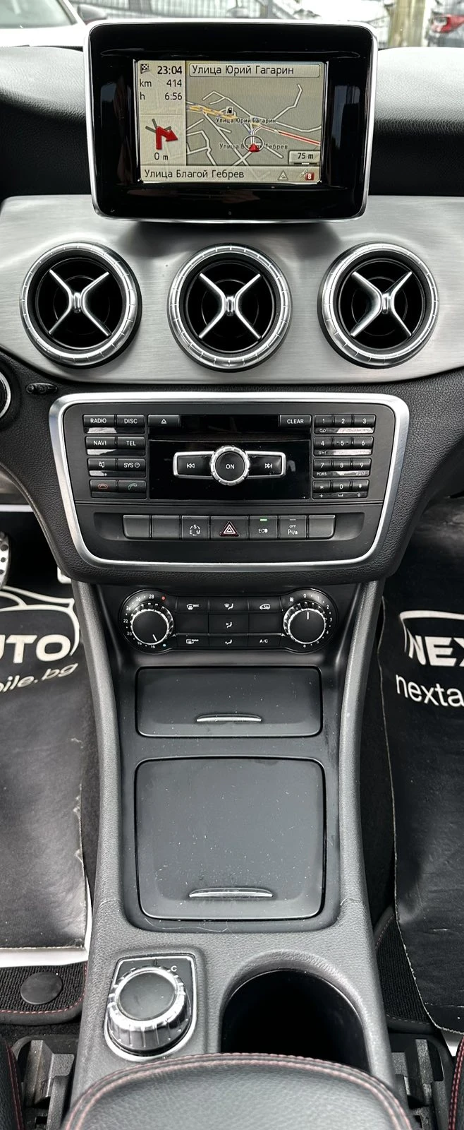 Mercedes-Benz CLA 220 2.2D 170HP AMG LINE CAMERA EURO6B, снимка 11 - Автомобили и джипове - 54456542