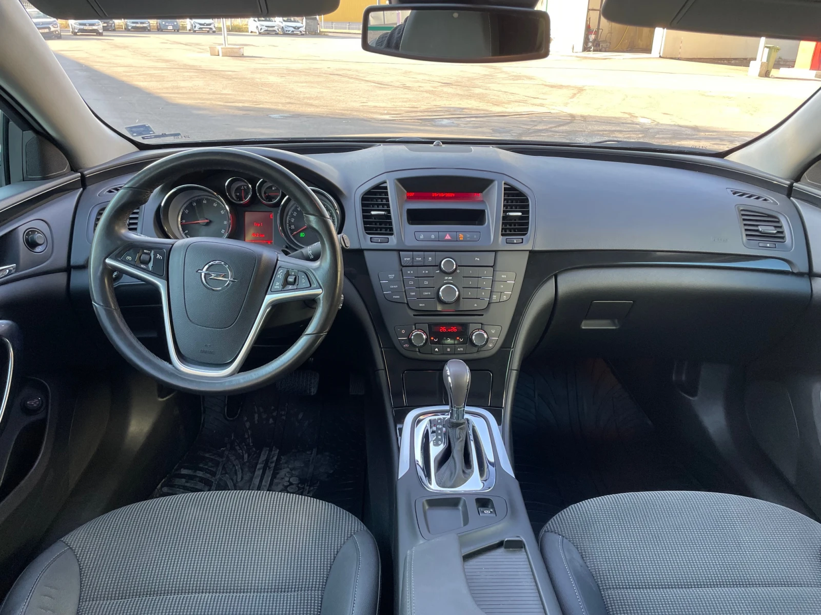 Opel Insignia 2.0/220 H.P./4x4/ | Mobile.bg — изображение 14