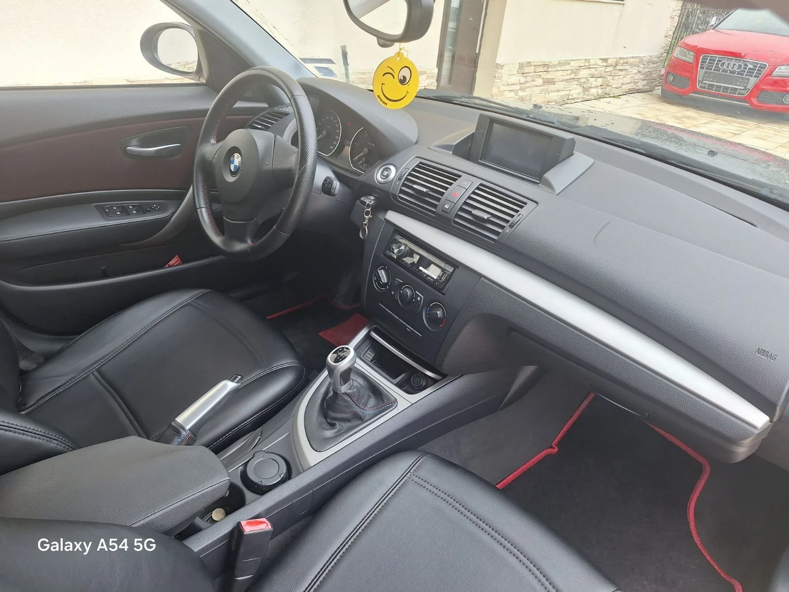 BMW 120  - изображение 9
