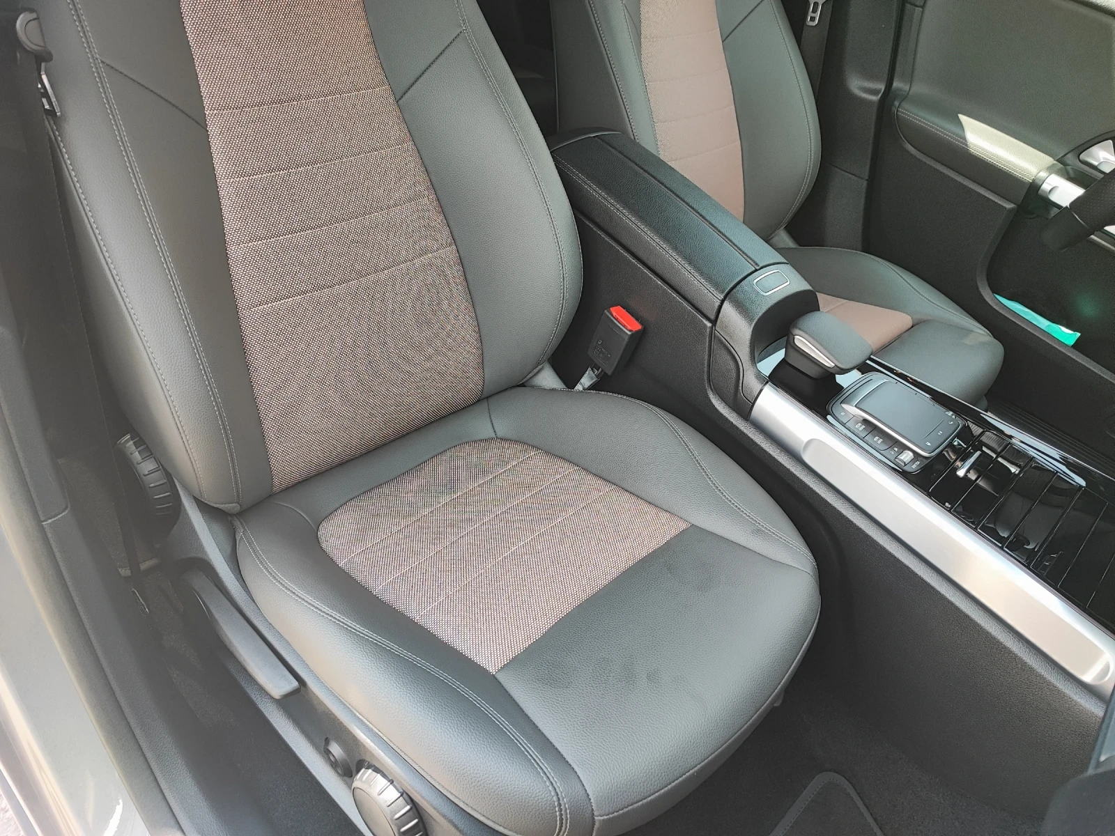 Mercedes-Benz EQB 300/ 4MATIC/ AMG/ FACELIFT/ !!! �������� !!! | Mobile.bg � ����������� 13