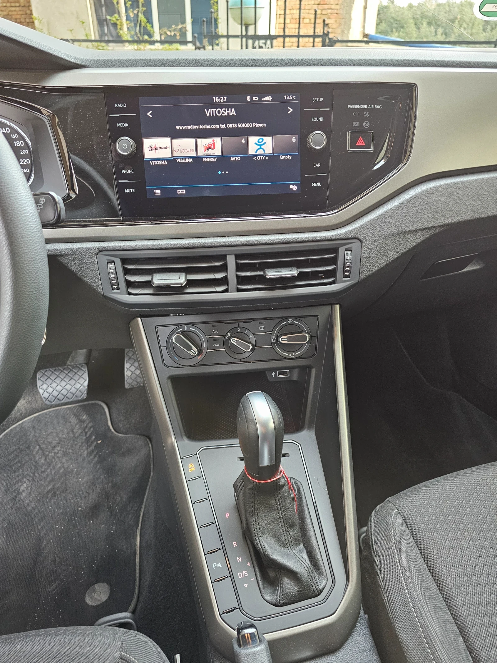 VW Polo 1.0 DSG - изображение 10