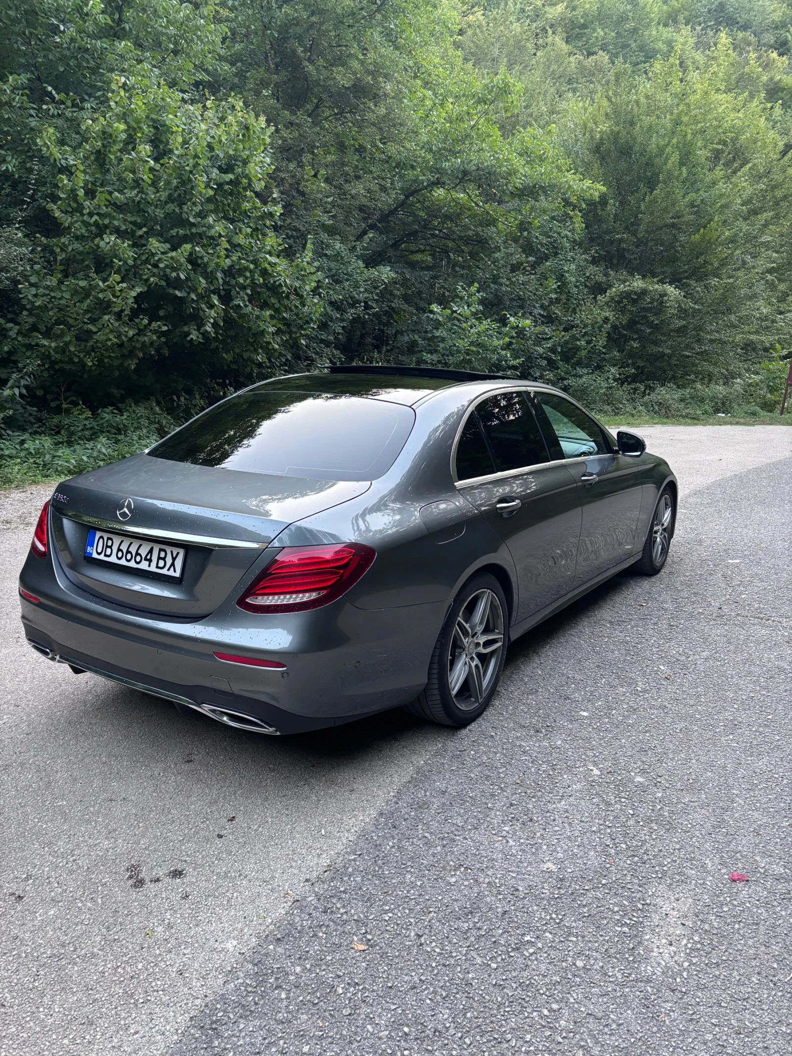 Mercedes-Benz E 350 AMG Packet - изображение 5