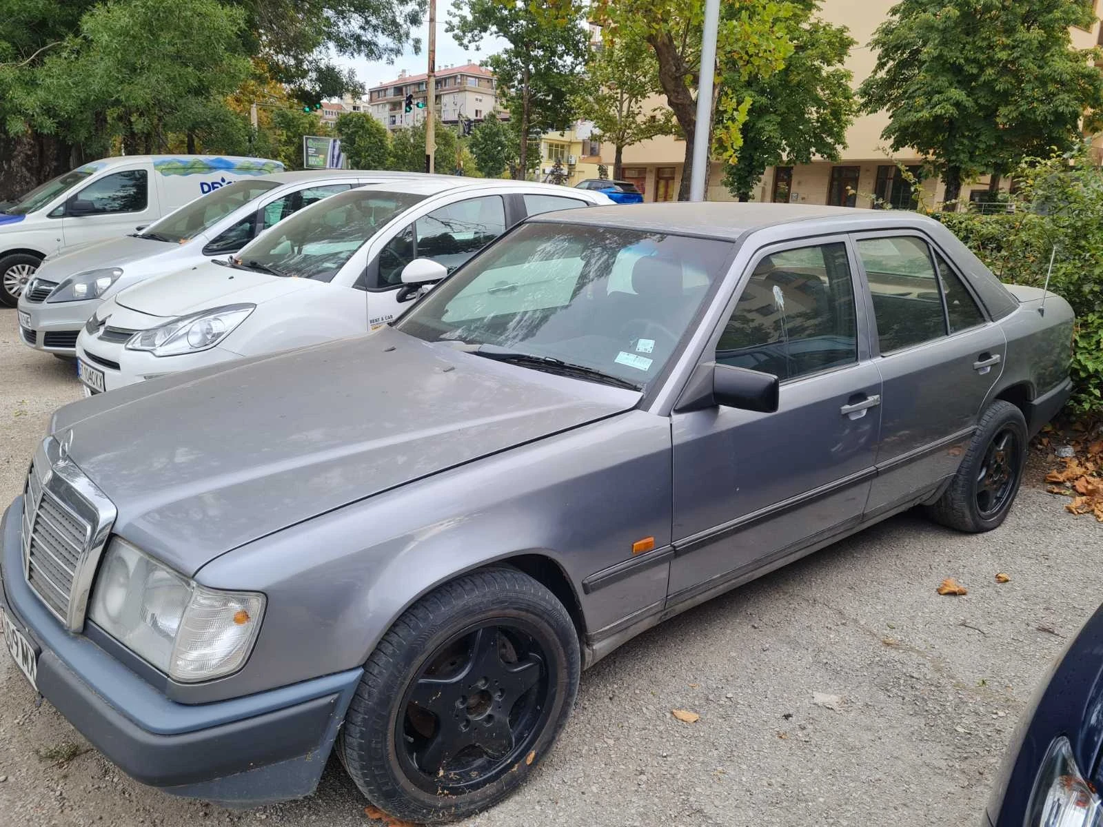 Mercedes-Benz 124 E200 - изображение 3