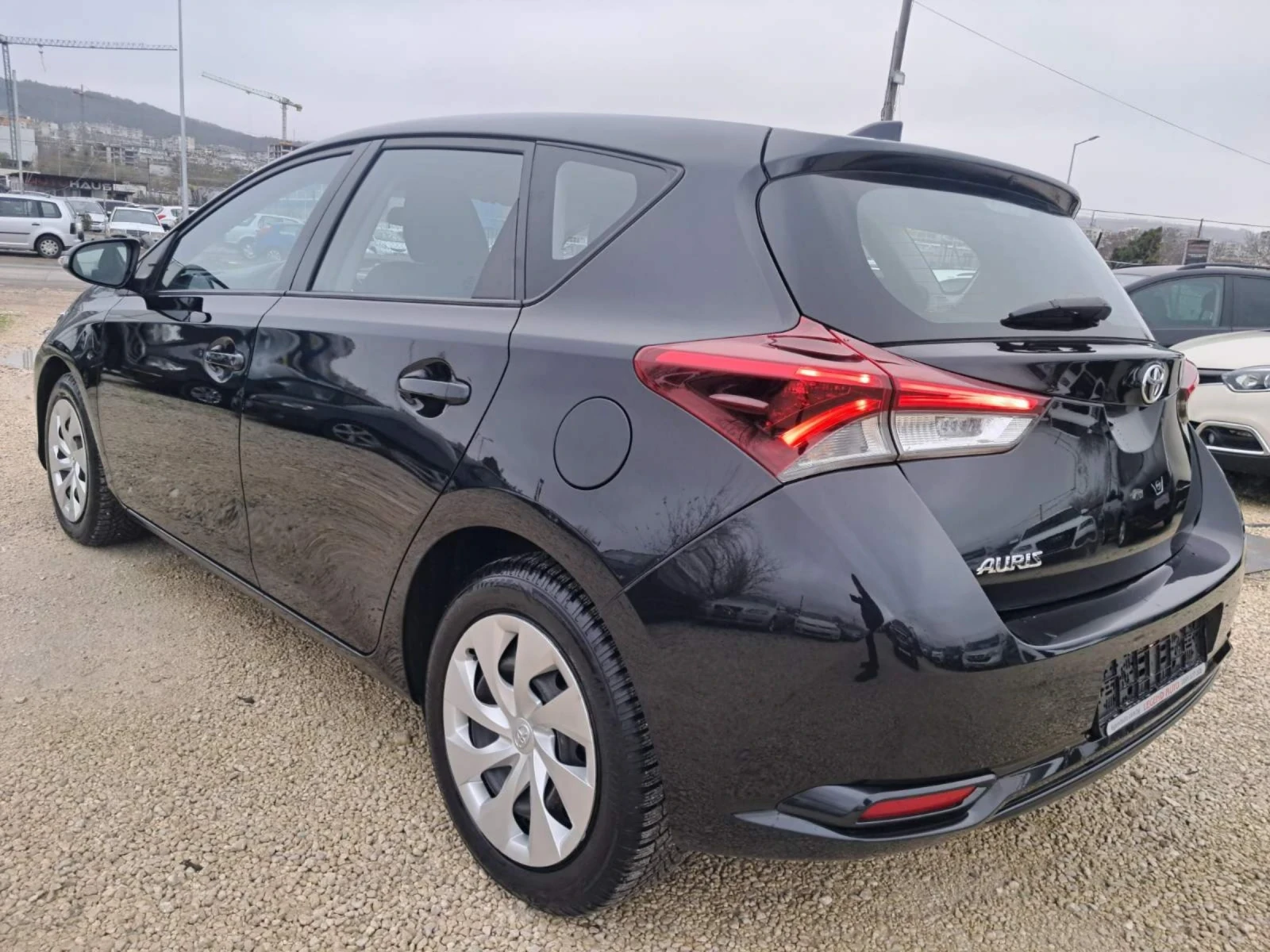 Toyota Auris 1.3Бензин 51000km!!! - изображение 6