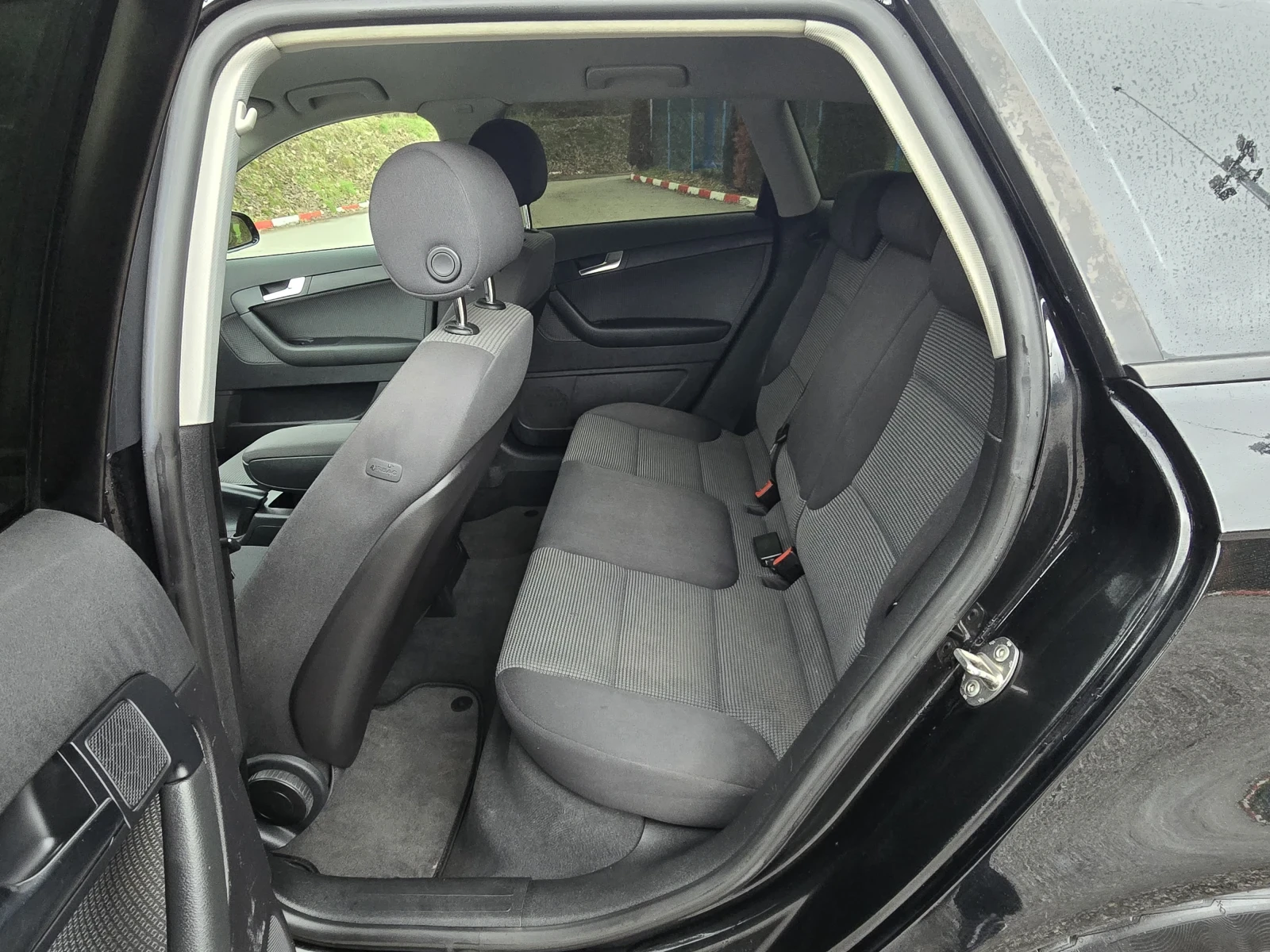 Audi A3 Топ състояние 1, 9 105 коня - изображение 9