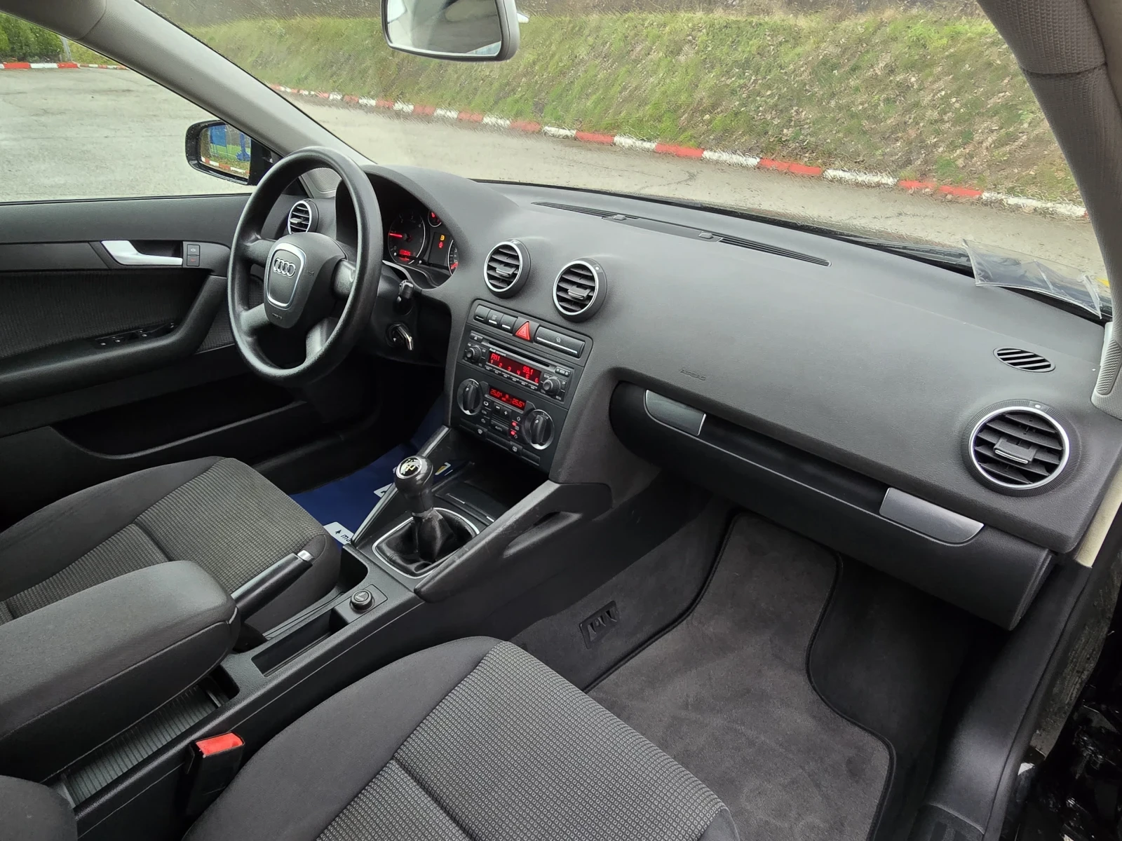 Audi A3 Топ състояние 1, 9 105 коня - изображение 10