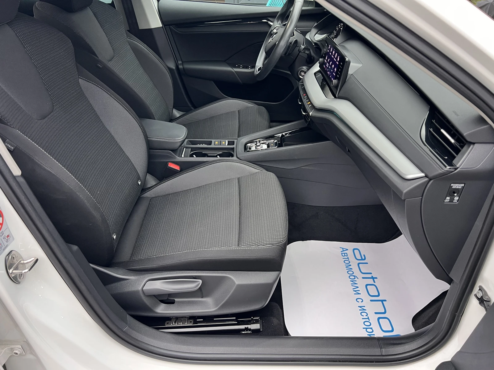 Skoda Octavia AMBITION/2.0TDI/116K.C./7AT/ГАРАНЦИЯ - изображение 9