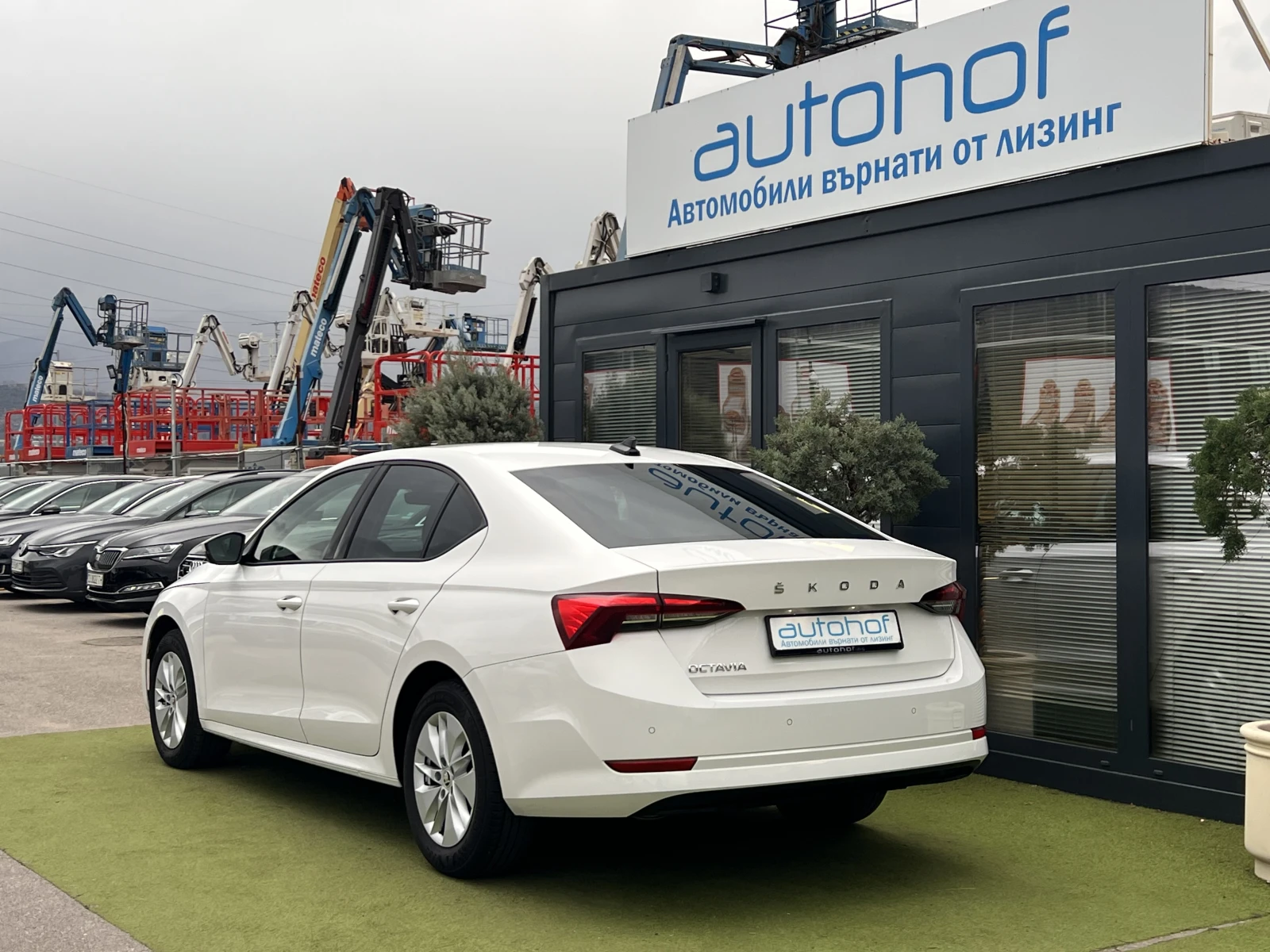 Skoda Octavia AMBITION/2.0TDI/116K.C./7AT/ГАРАНЦИЯ - изображение 3