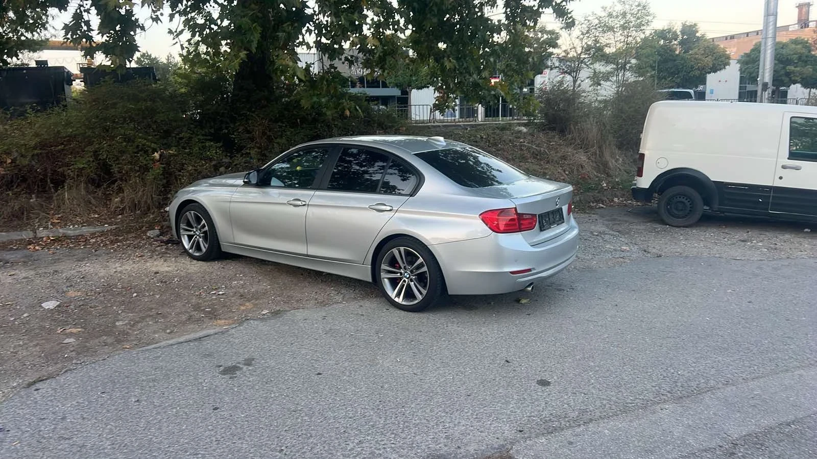 BMW 318 M салон  - изображение 9