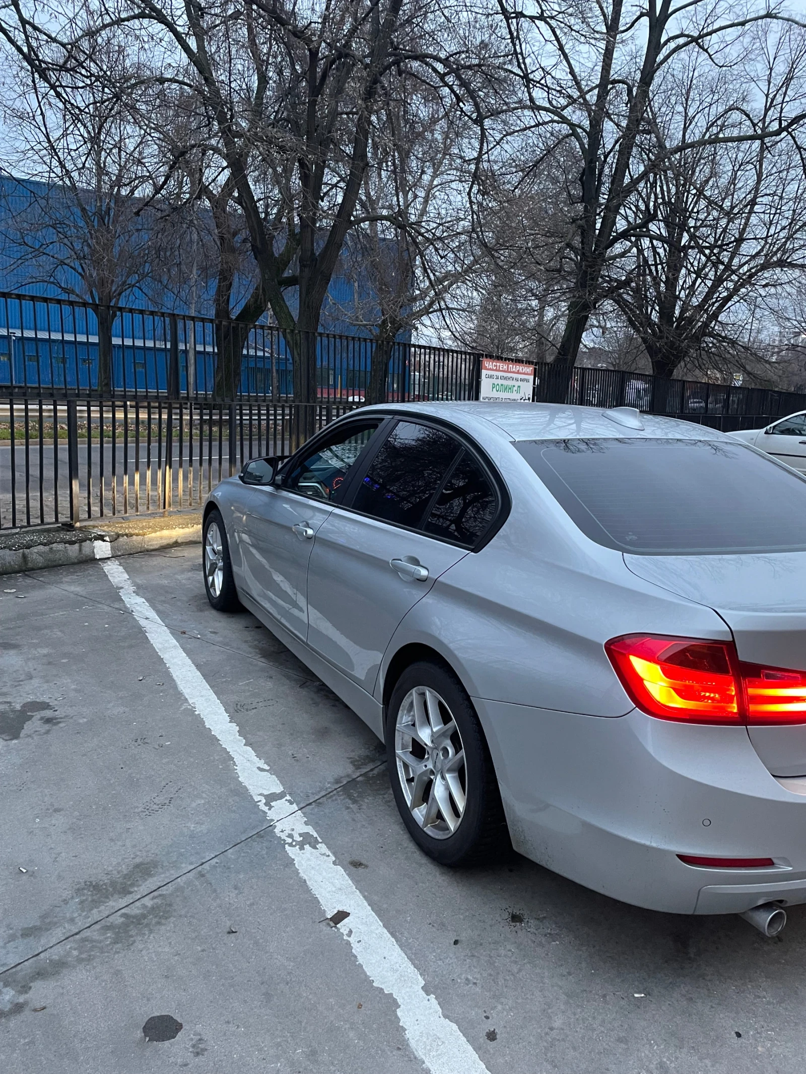 BMW 318 M салон  - изображение 8