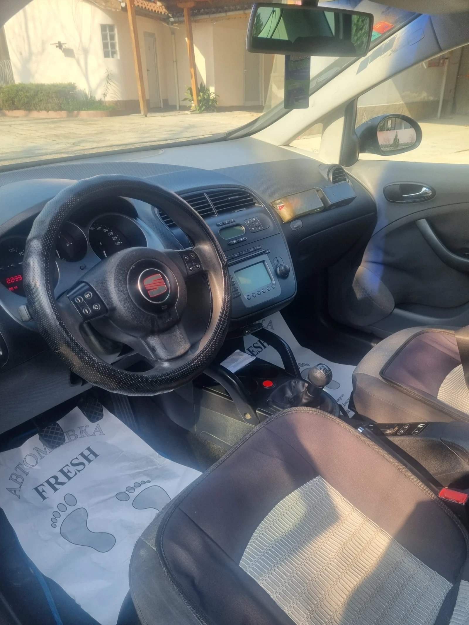 Seat Altea 2.0, снимка 7 - Автомобили и джипове - 53870707