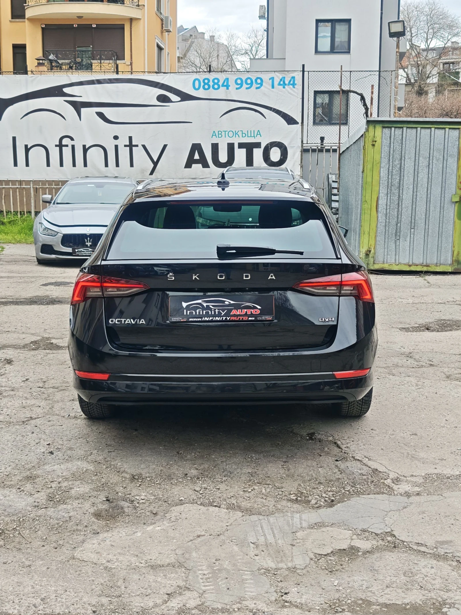 Skoda Octavia 4x4, ДИГИТАЛ, MATRIX, АМБИЕНТ, ДИСТРОНИК, ПОГРЕВ, , снимка 4 - Автомобили и джипове - 54032724