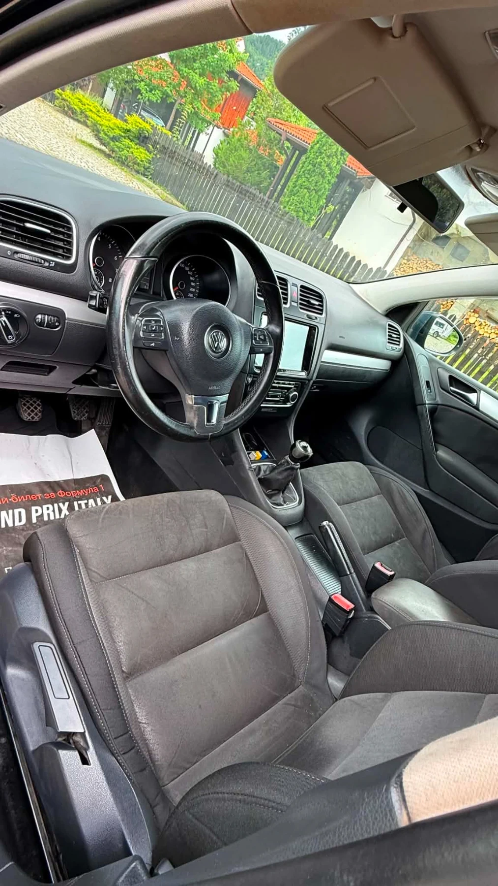 VW Golf 1.6 газ бензин 2011г., снимка 8 - Автомобили и джипове - 54905215