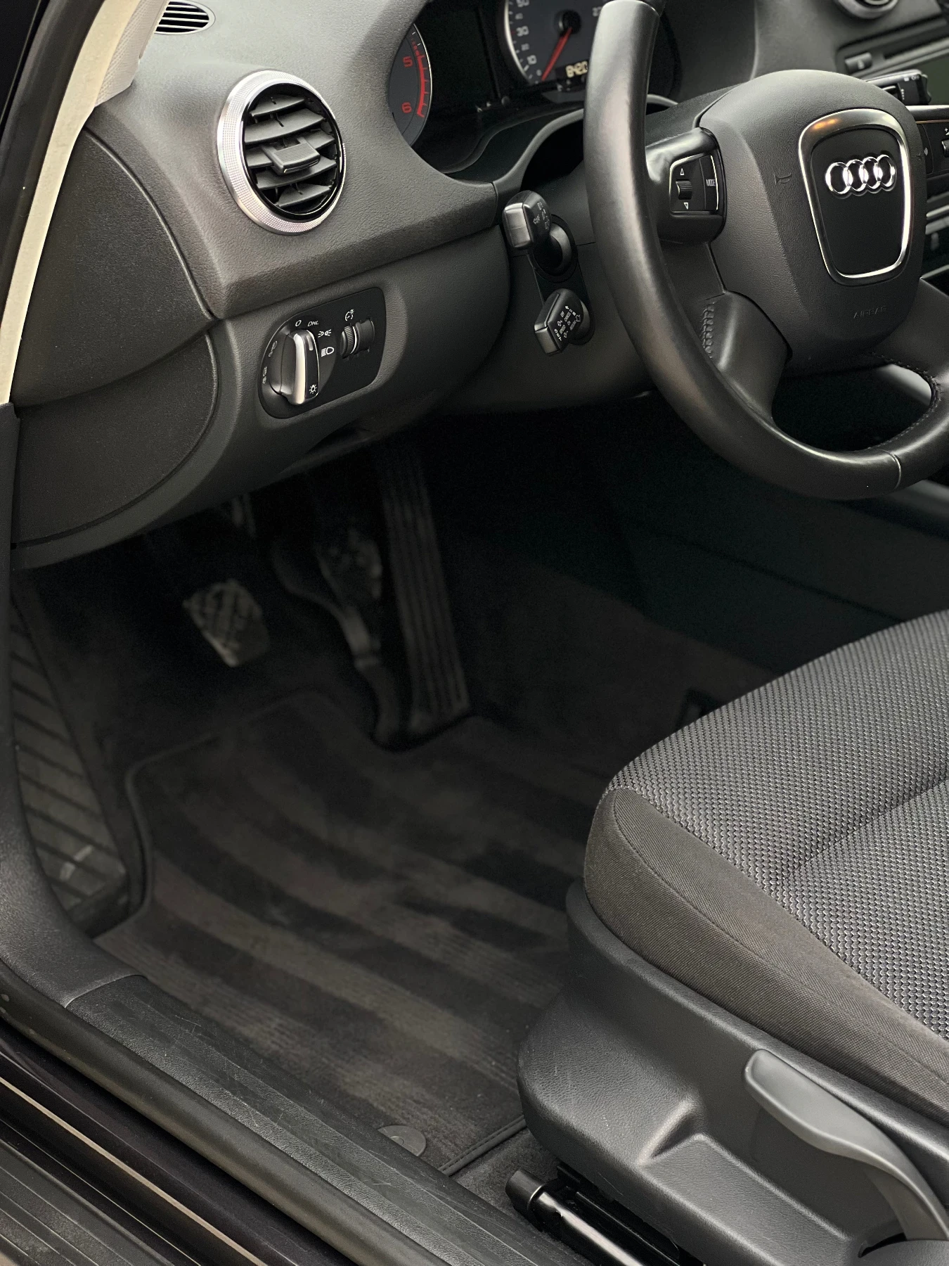 Audi A3 2.0 TDI ��� ����� | Mobile.bg � ����������� 12