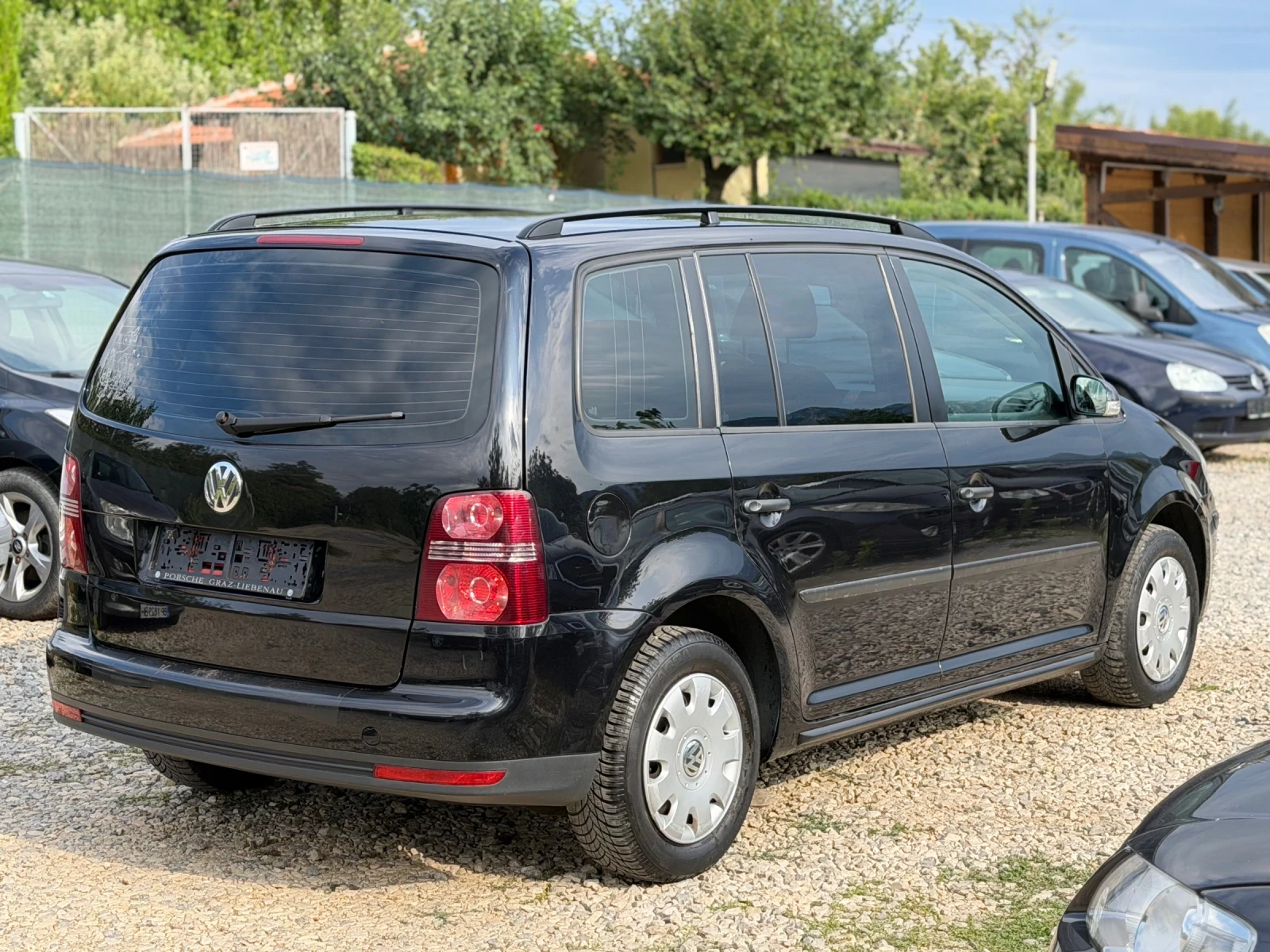 VW Touran 1.9* TDI* , снимка 4 - Автомобили и джипове - 55407585