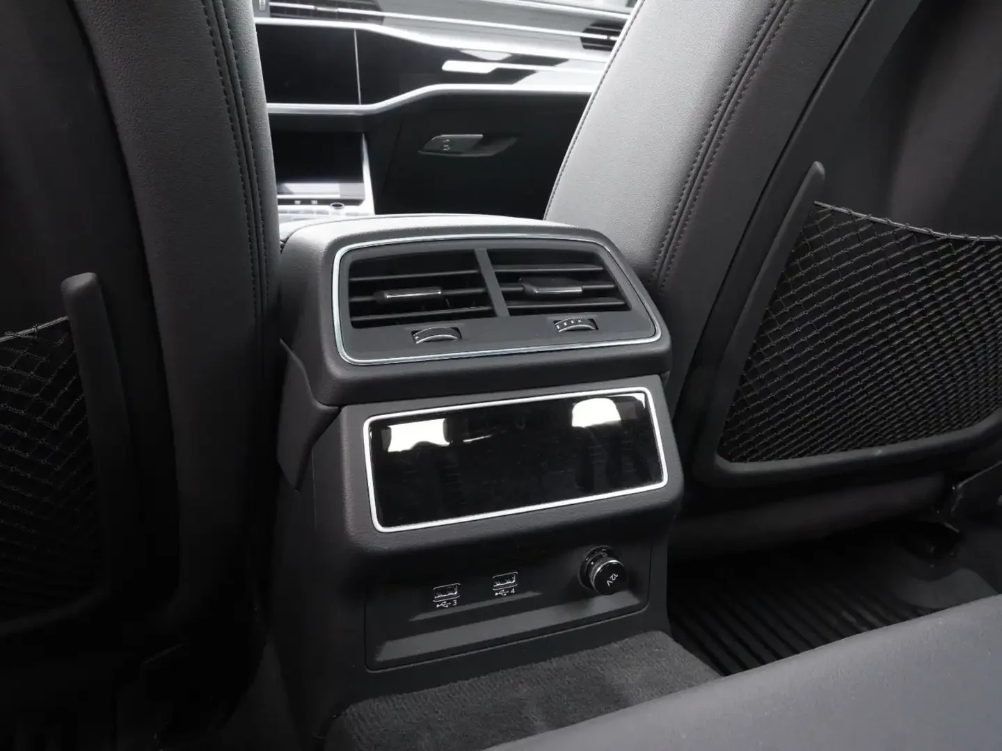 Audi A7 55TFSI* MATRIX* S* LINE* ОБДУХВАНЕ* ДИСТРОНИК* , снимка 16 - Автомобили и джипове - 55450292