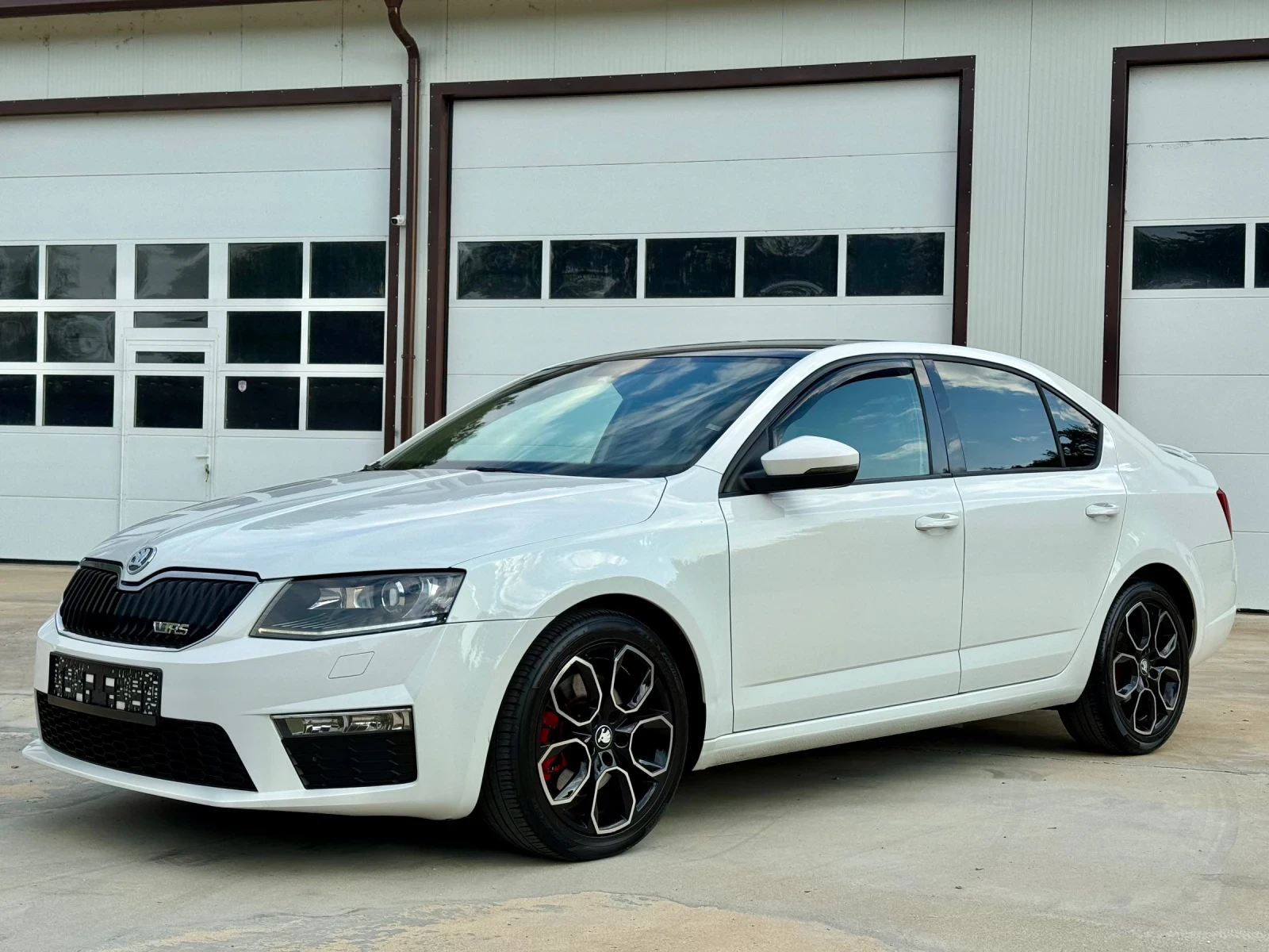 Skoda Octavia * VRS* 2.0TDI* 184ks* TOP* РЪЧКА* , снимка 3 - Автомобили и джипове - 55808599