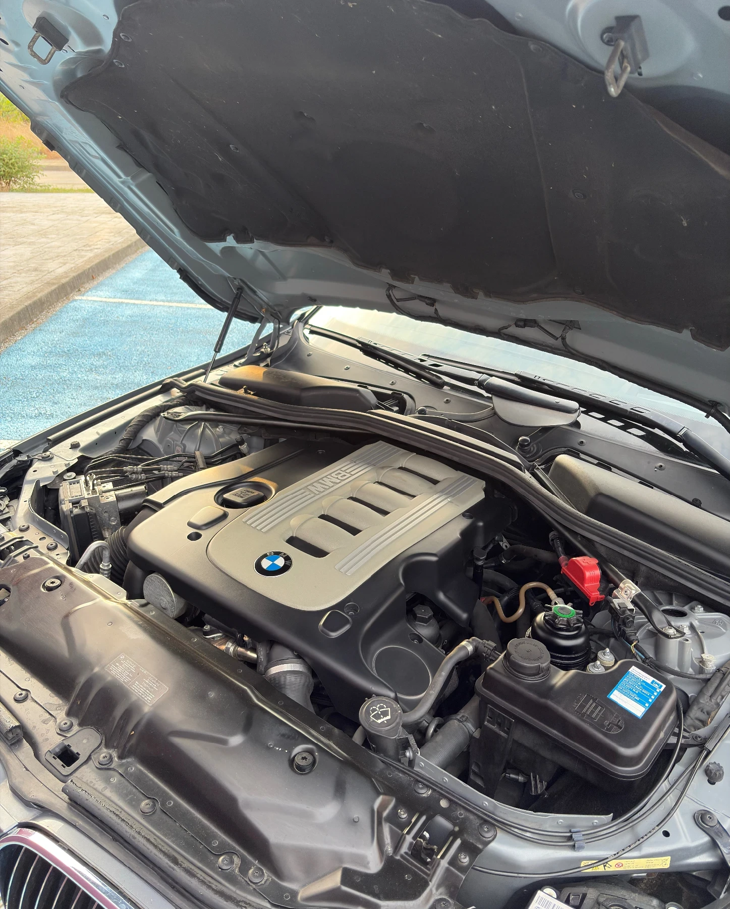 BMW 525 D FACELIFT Touring Обслужено/Вериги, снимка 17 - Автомобили и джипове - 56108574