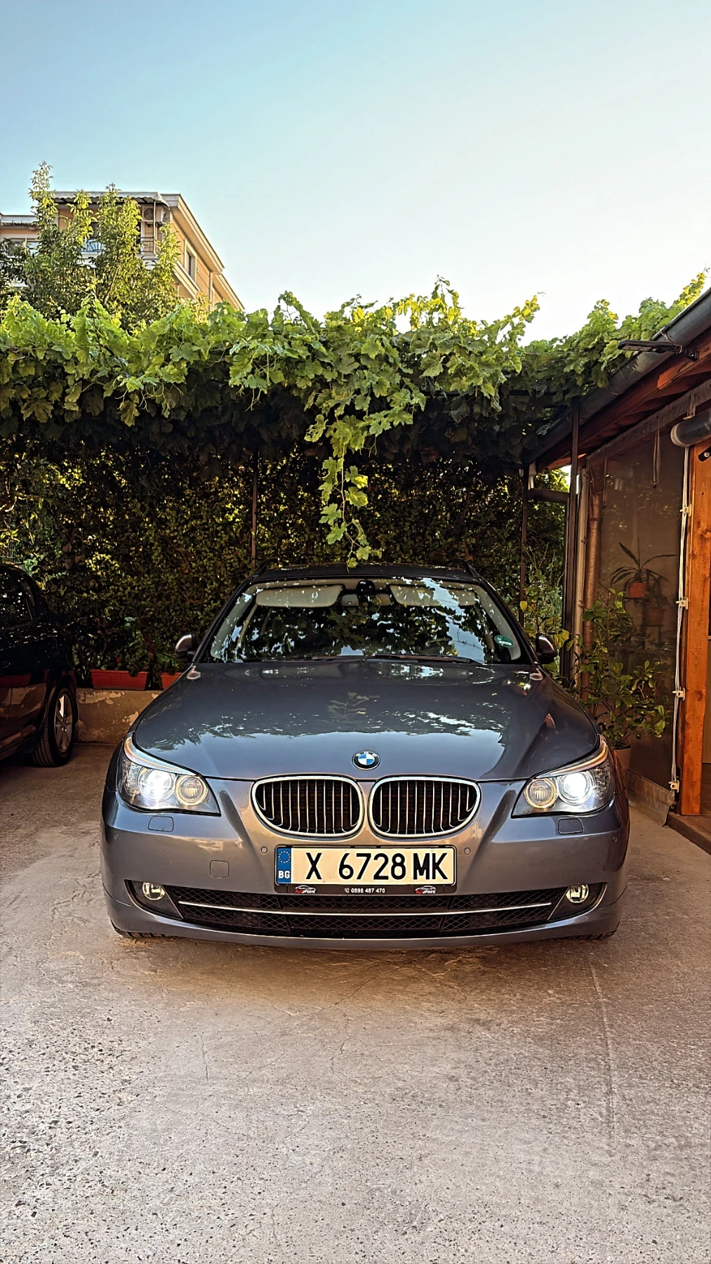 BMW 525 FACELIFT Touring Обслужено/Вериги, снимка 8 - Автомобили и джипове - 55898008