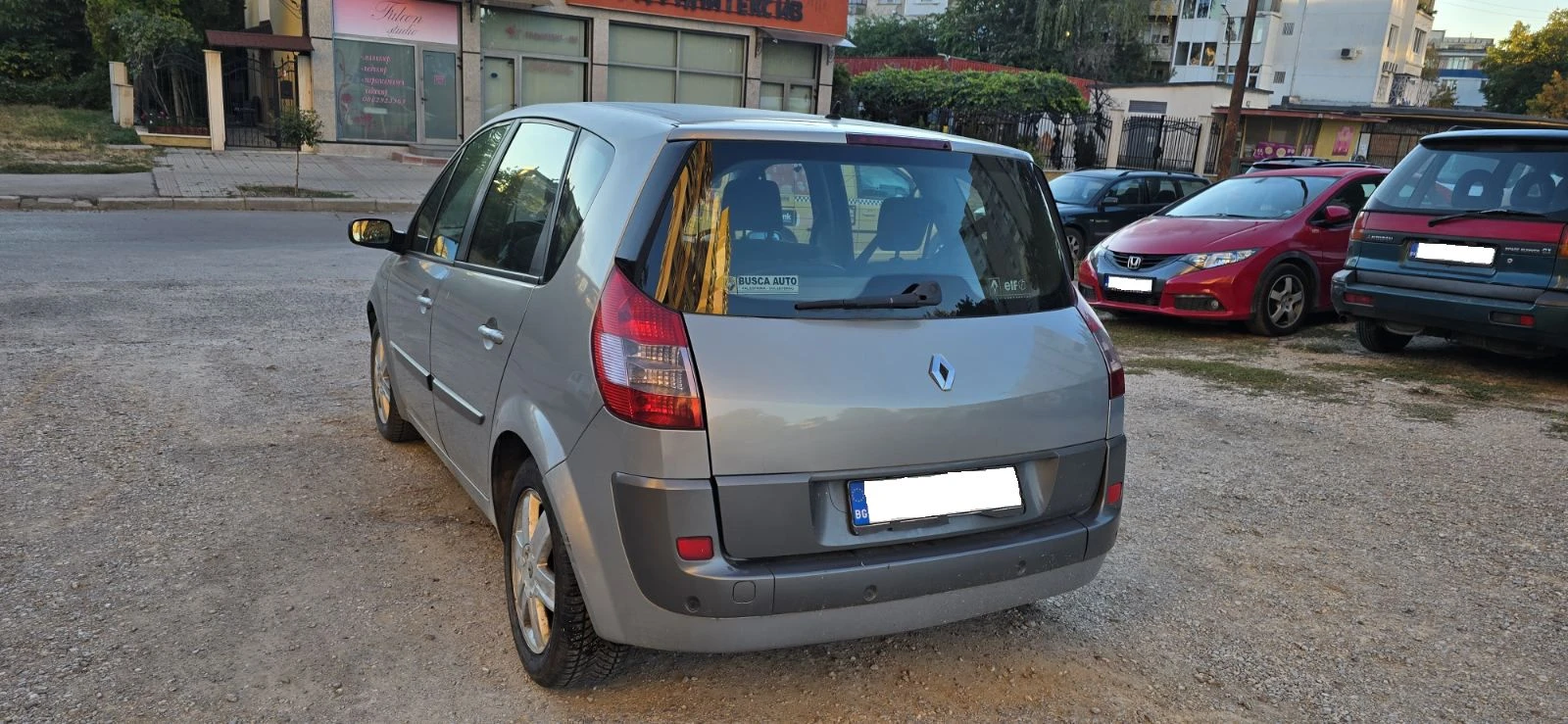 Renault Scenic, снимка 2 - Автомобили и джипове - 56638153
